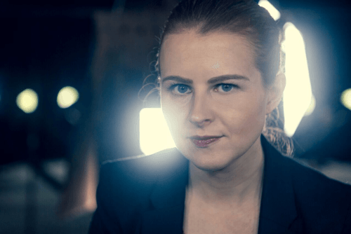 And here come the reviews....a brilliant start for the admittedly brilliant CATHY CONNEFF - starring in POENA 5X1 at the Underbelly