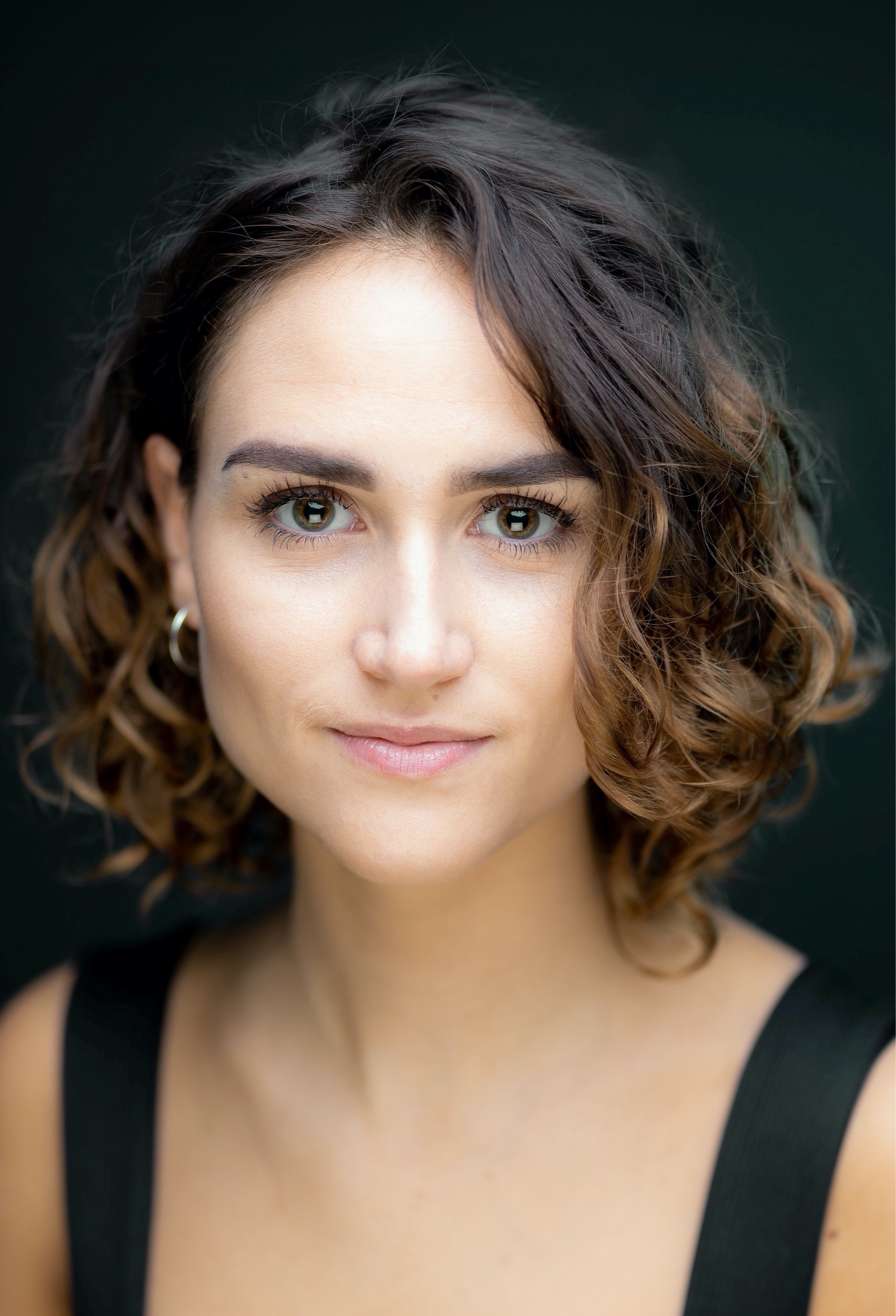 Amie Butler - Represented by Jo Hole Associates