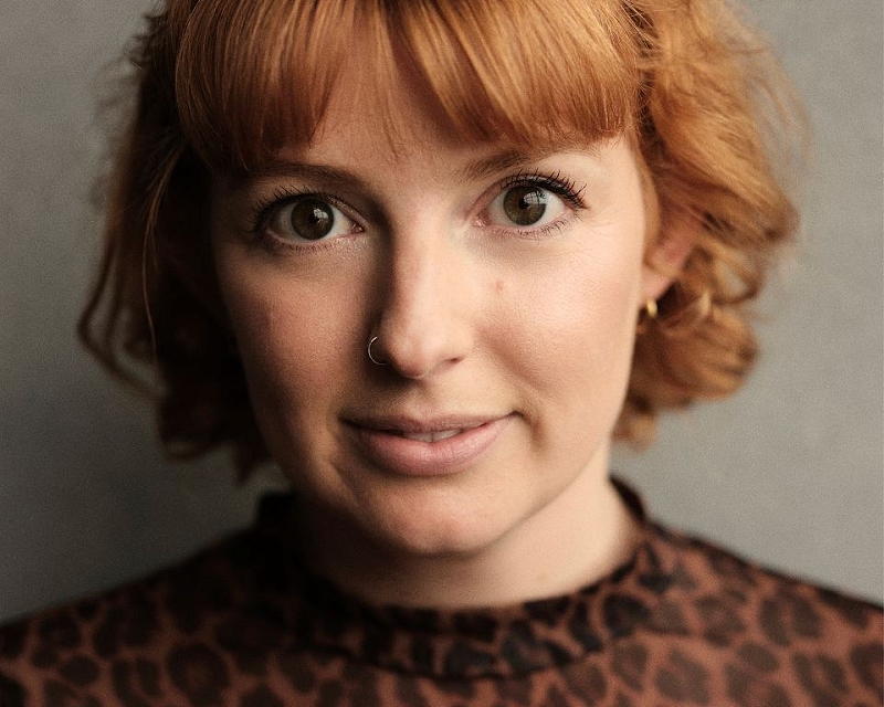 Beth Lilly (Represented by Jo Hole Associates)