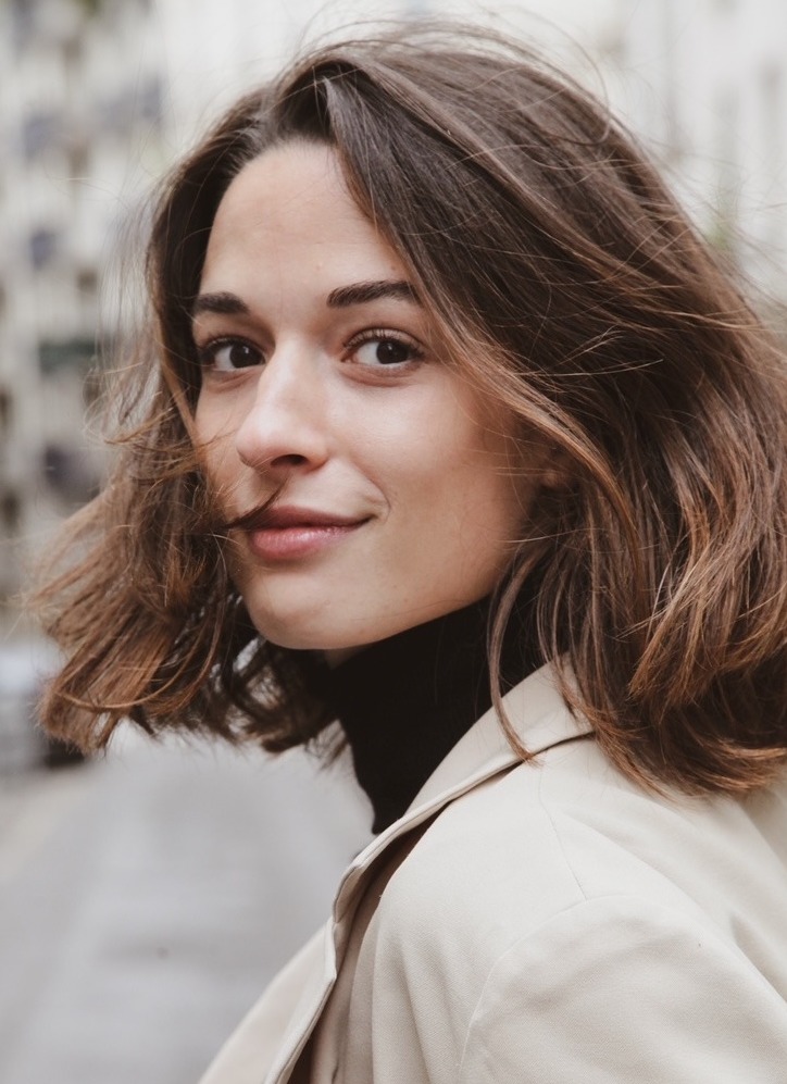 Carolina Lopes - Represented by Jo Hole Associates