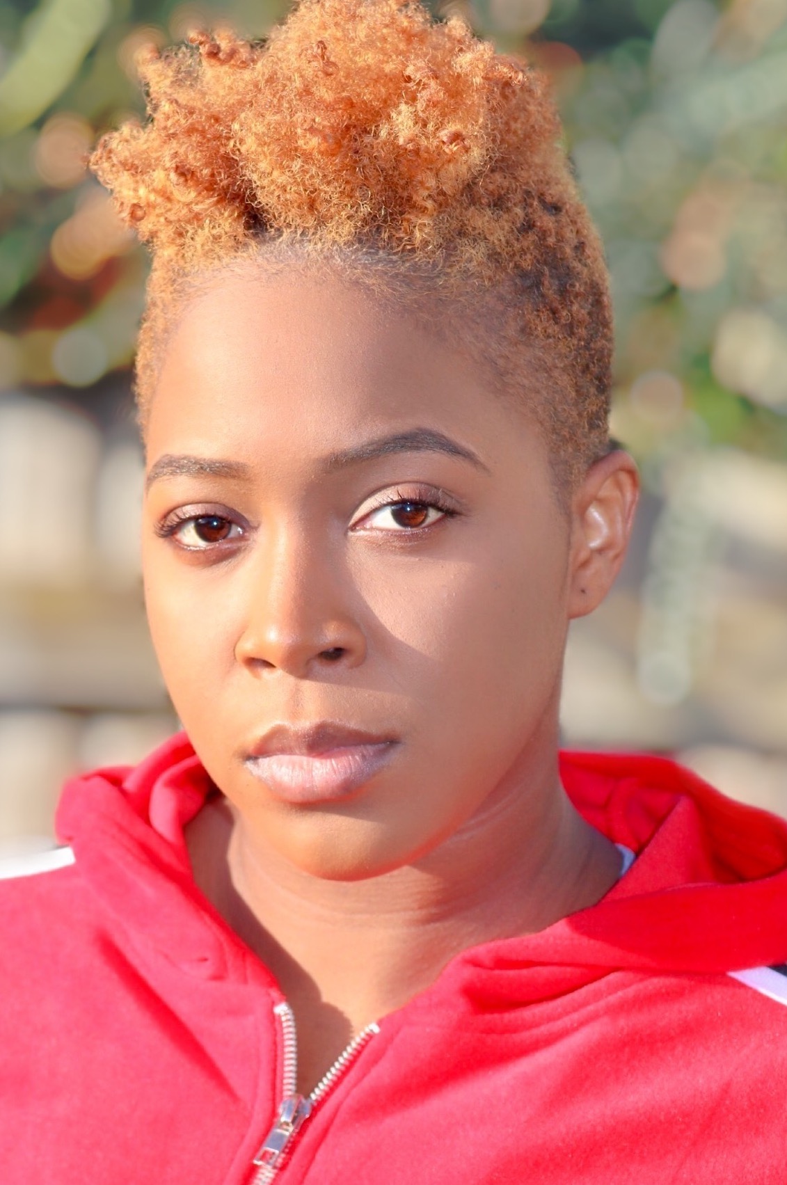 Gabriella Shillingford - Represented by Jo Hole Associates