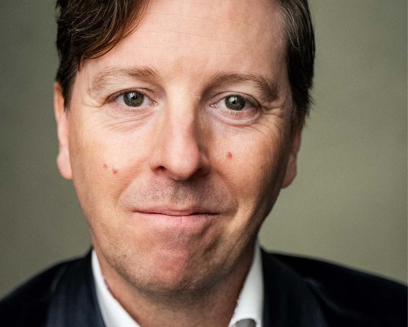 Dominic Cazenove (Represented by Jo Hole Associates)