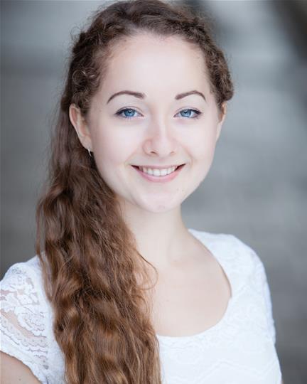 Miranda Braun (Represented by Jo Hole Associates)
