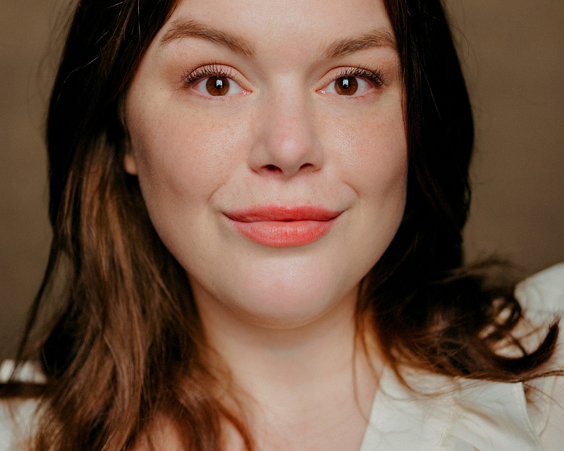 MOLLY WHEATON (Represented by Jo Hole Associates)