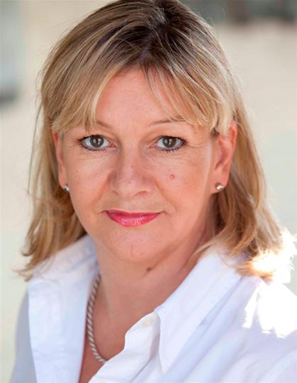 Sophie Doherty (Represented by Jo Hole Associates)