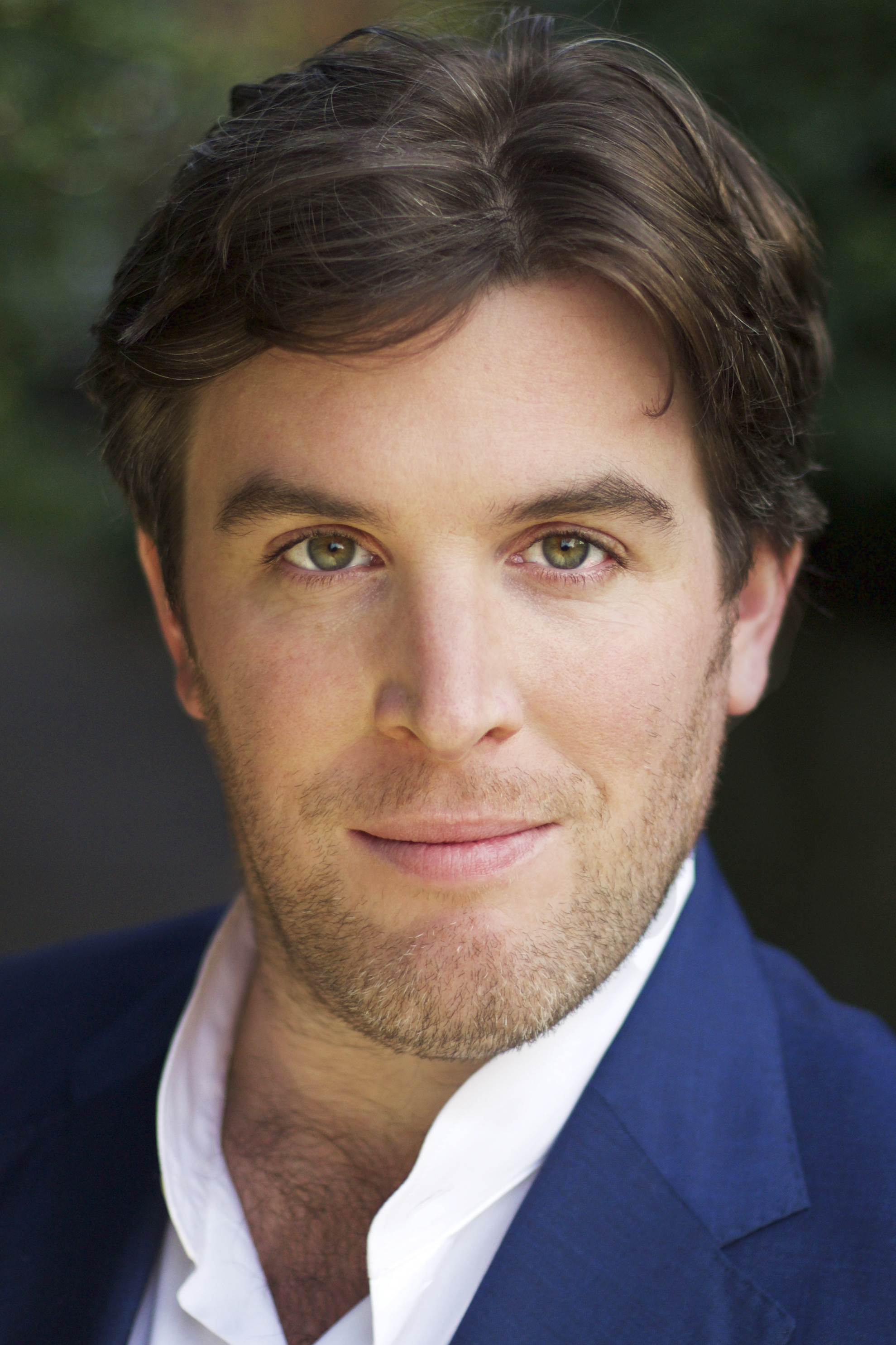 Simon Yadoo - Represented by Jo Hole Associates